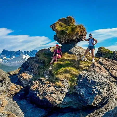 Adventure Villa *