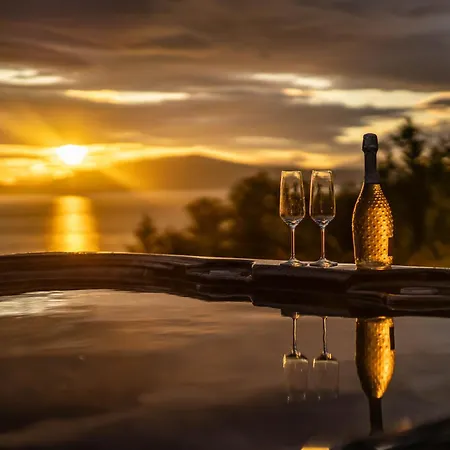 Adventure Villa Lyngen